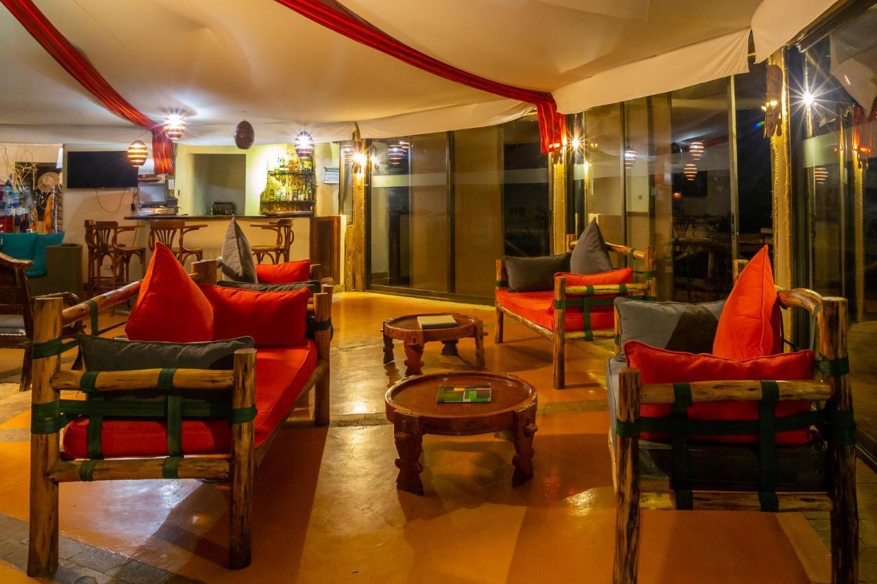 Prideinn Mara Camp & Cottages Talek Exterior foto